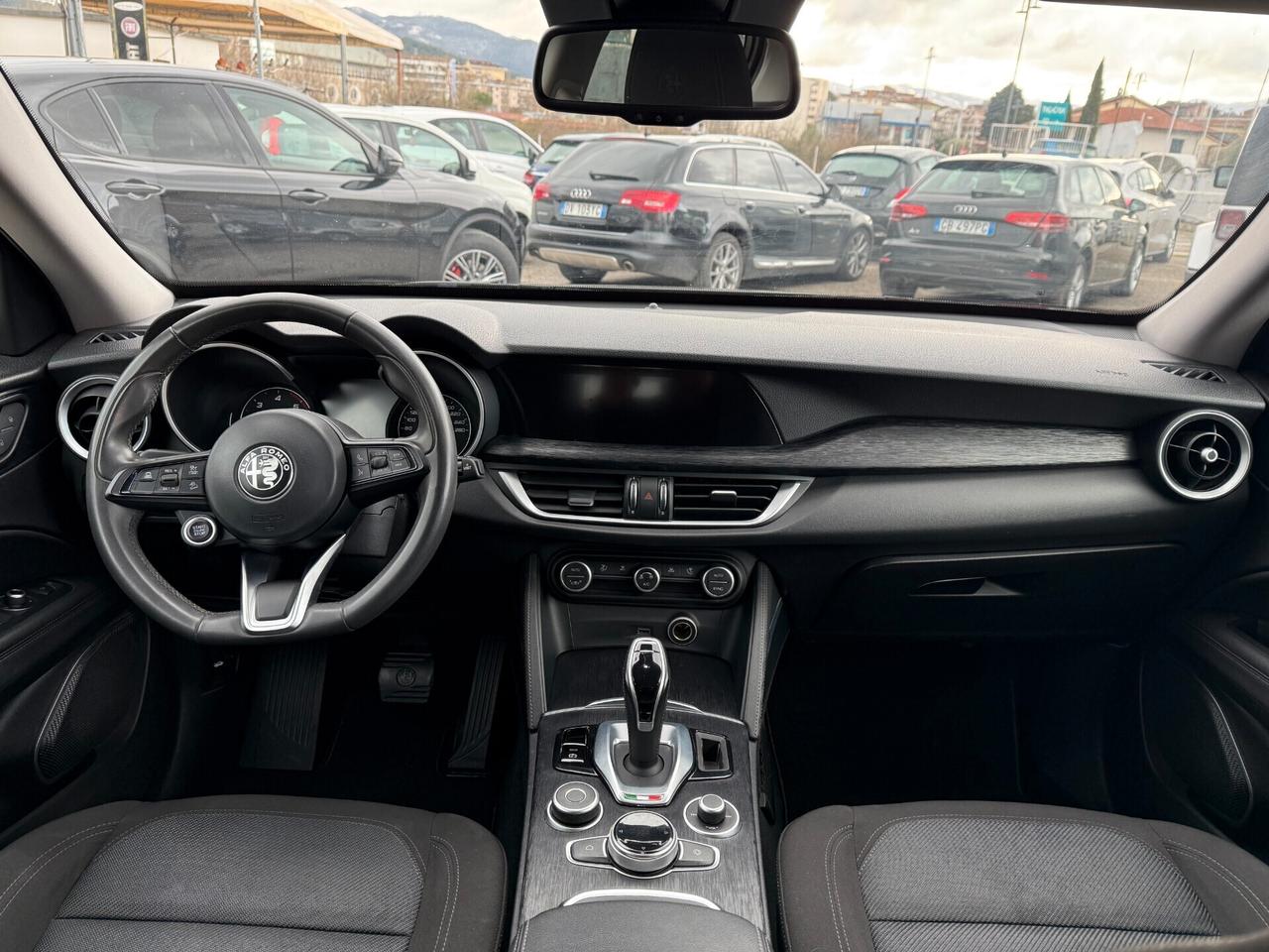 Alfa Romeo Stelvio 2.2 Turbodiesel 160 CV AT8 RWD Super