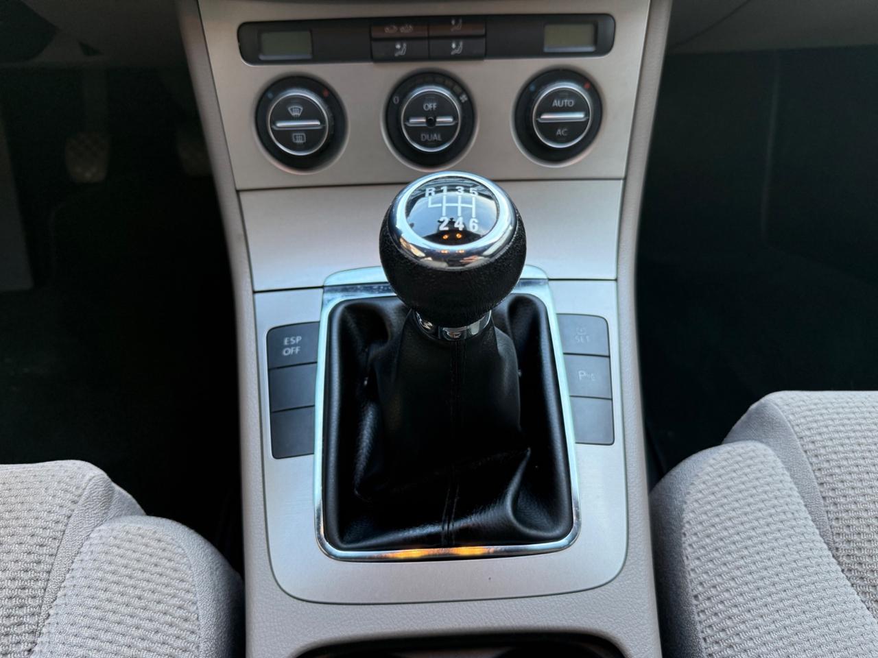 Volkswagen Passat 2.0 TDI Var. Highline