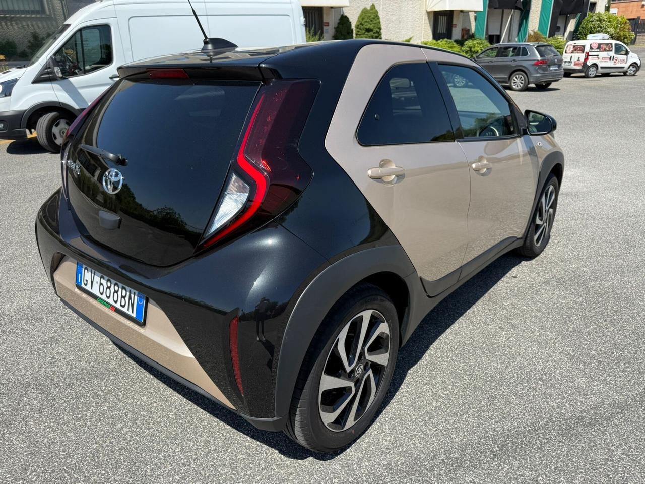 Toyota Aygo X 1.0 VVT-i 72 CV 5 porte Trend PREZZO REALE