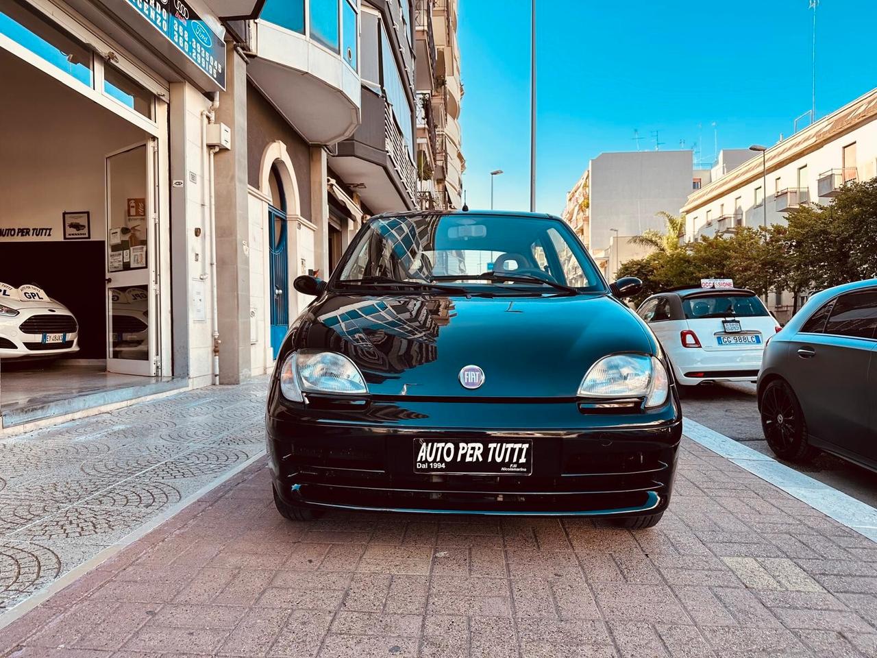 Fiat 600 1.1 Active 94 mila KM SERVOST/CLIMA/VETRI ELETT