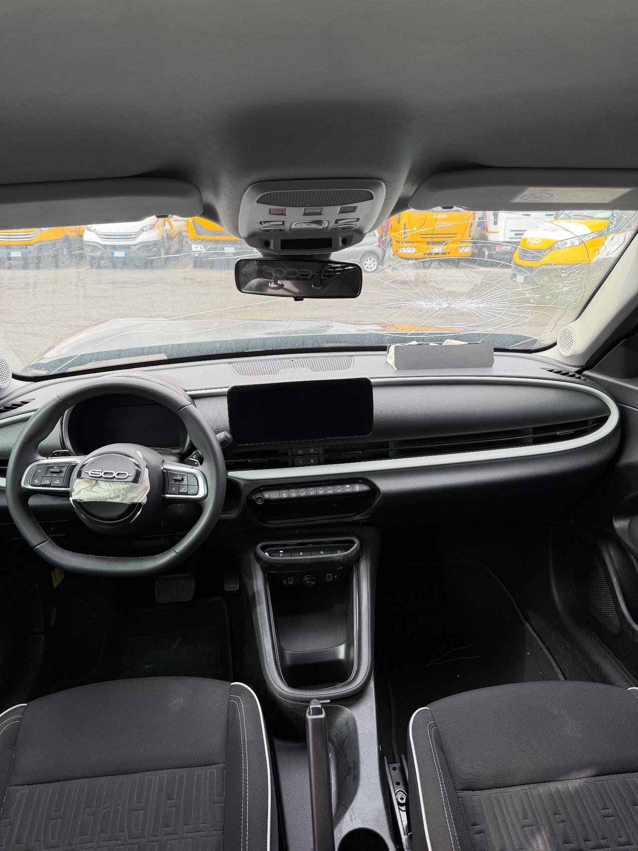 Fiat 600 Hybrid 145 CV Automatica INCIDENTATA