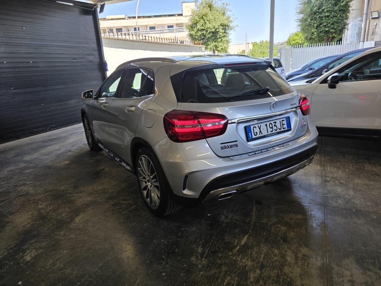 Mercedes-benz GLA 200 d 4Matic TETTO APRIBILE Premium