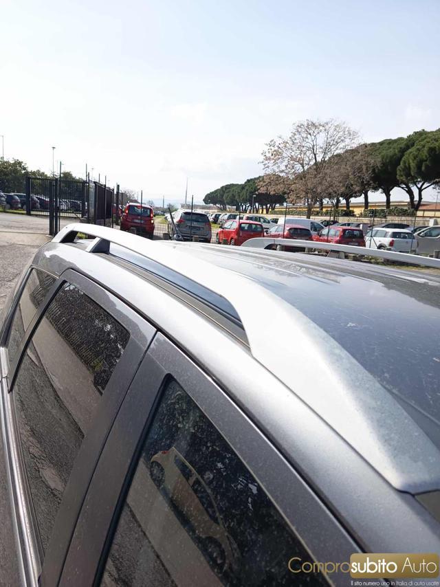 MITSUBISHI Outlander 2.0 DI-D Instyle 7 p.ti DPF