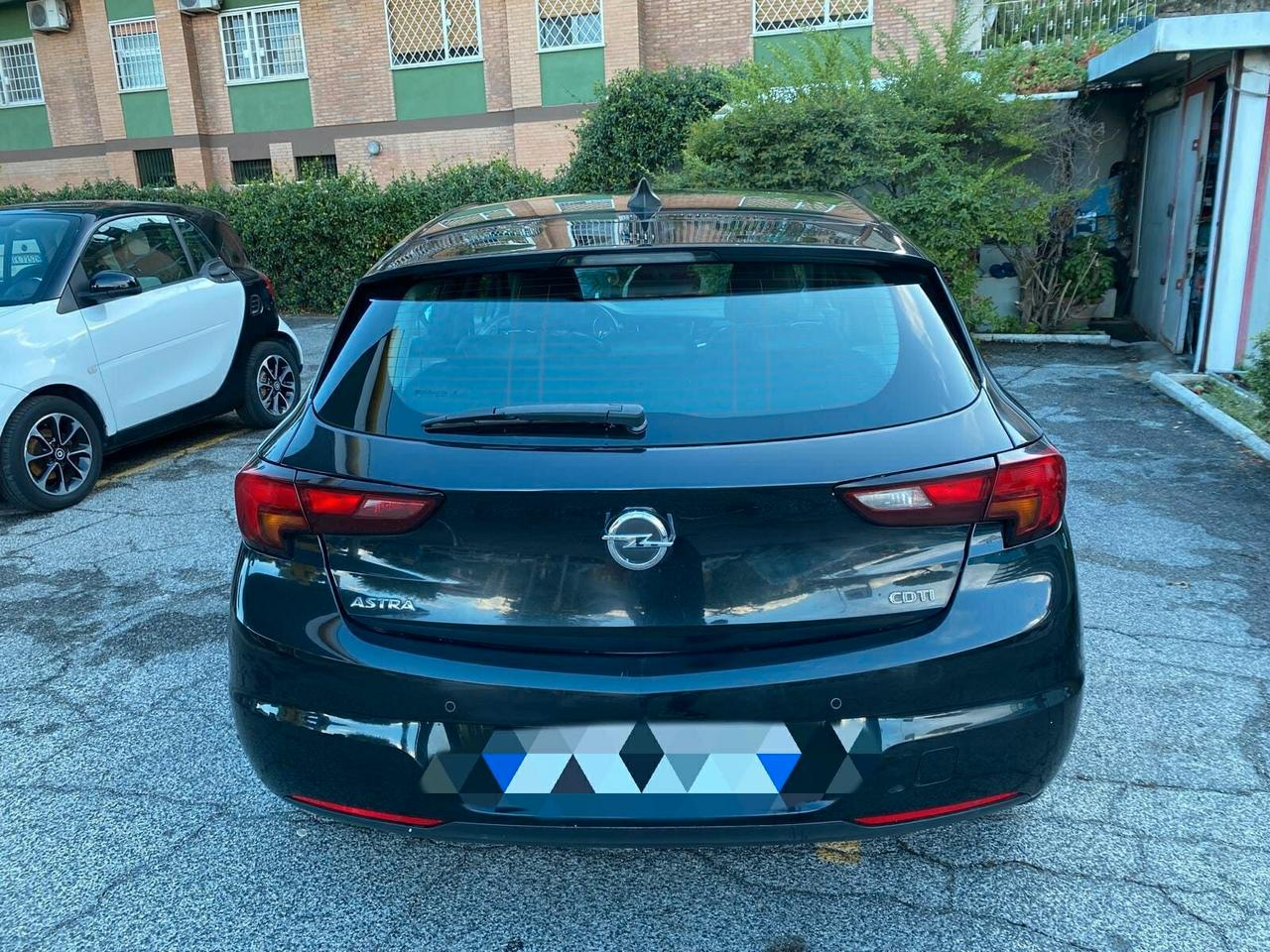 Opel Astra 1.6 CDTi 5 porte Business