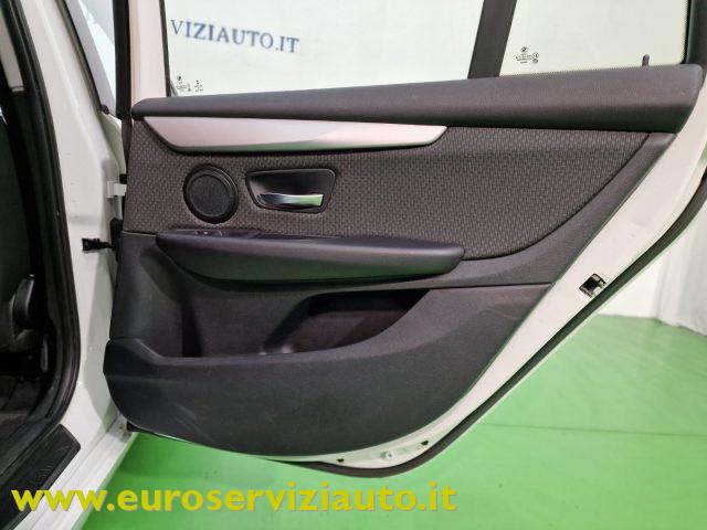 BMW 220 d 7 POSTI xDrive Active Tourer Advantage aut.