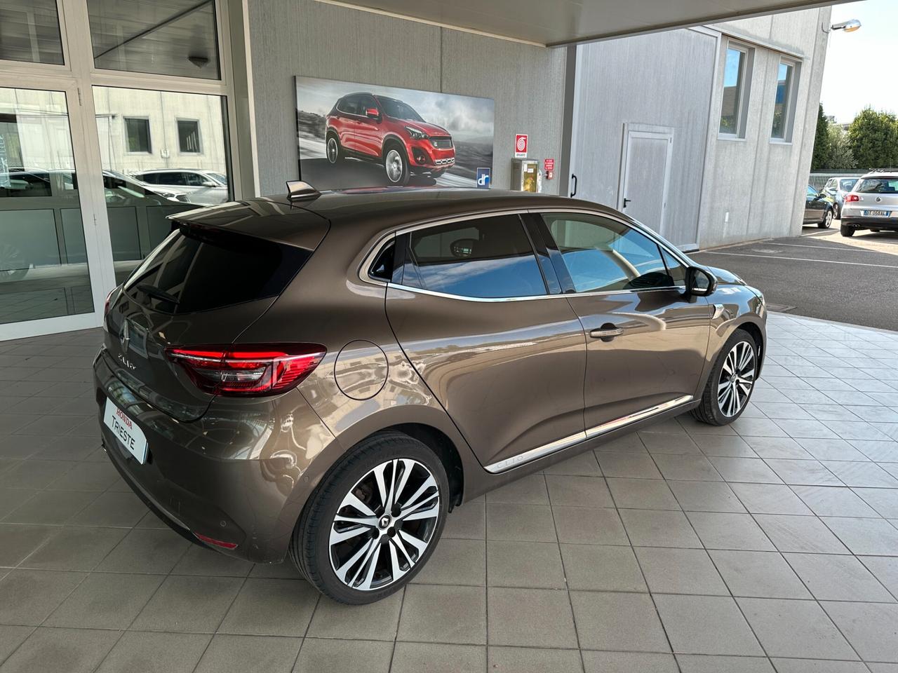 Renault Clio TCe 130 CV EDC FAP 5 porte Initiale Paris