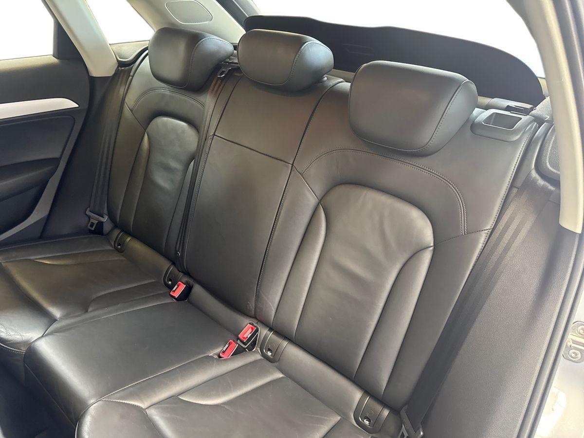 AUDI Q3 I - Q3 2.0 tdi Sport quattro 150cv s-tronic
