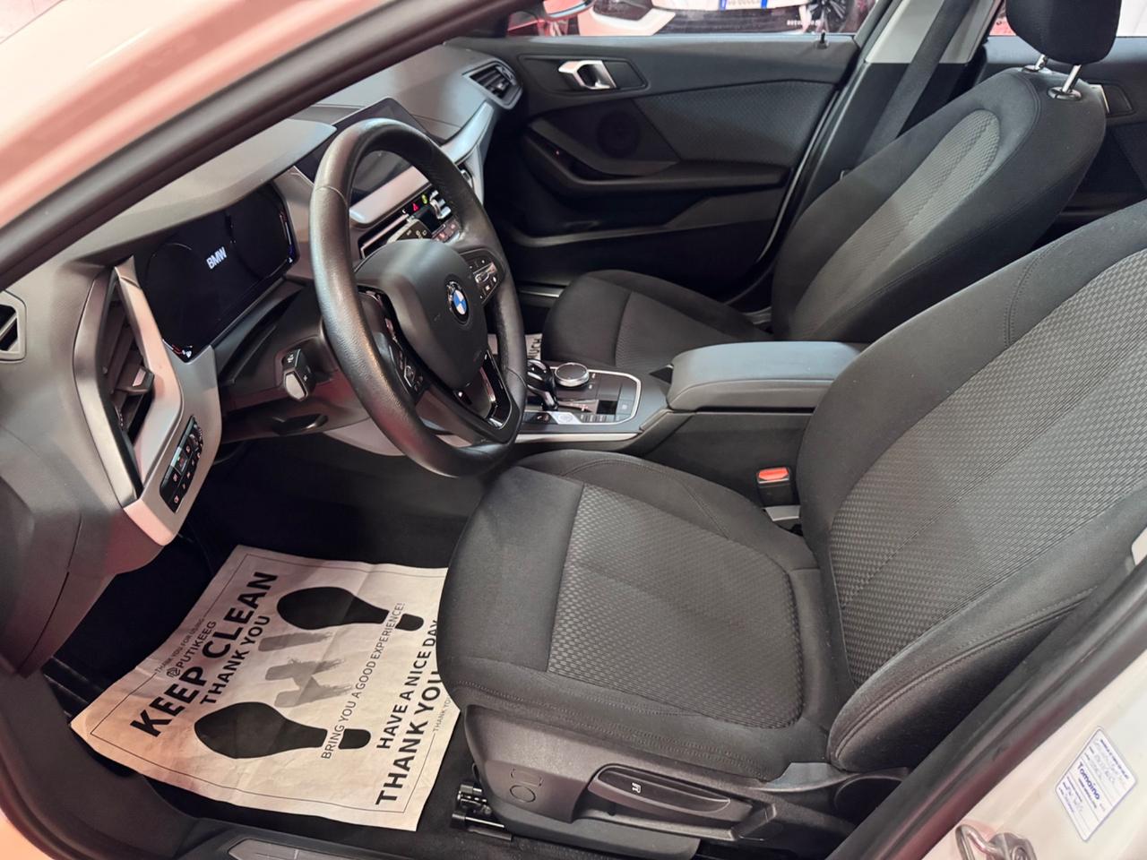 Bmw 118 118i 5p. Business Advantage
