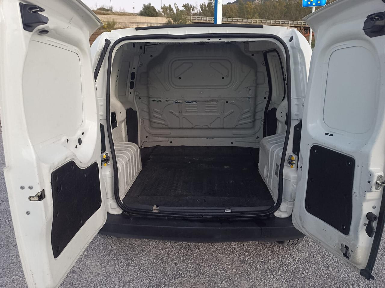 Fiat Fiorino 1.3 MJT 95CV Cargo aziendale