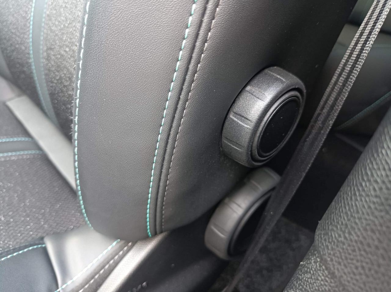 Peugeot 308 Plug-in Hybrid 180 e-EAT8 GT
