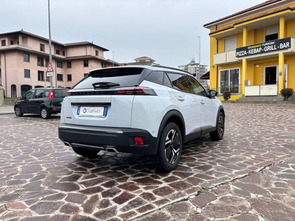 Peugeot 2008 1.2 puretech Allure s&s 130cv eat8