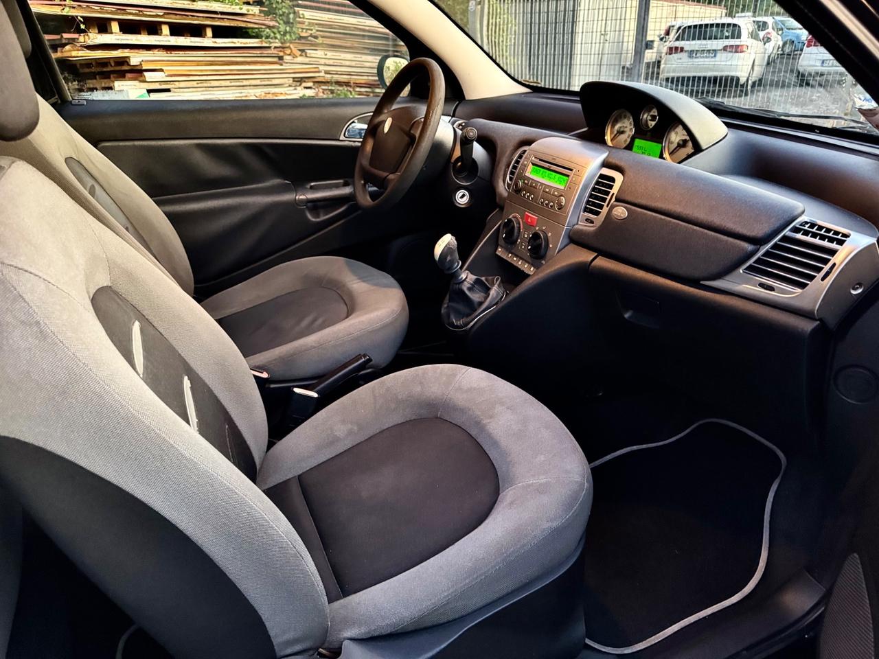 Lancia Ypsilon 1.2 Benzina 60cv neopatentati 2006