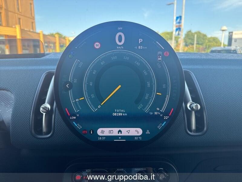 MINI Mini Countryman U25 Mini Countryman SE Favoured all4