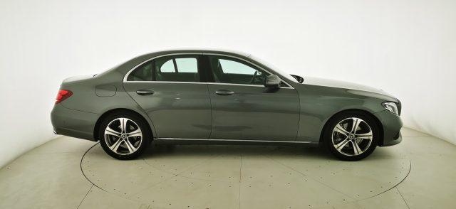 MERCEDES-BENZ E 220 d 4Matic Auto Business Sport