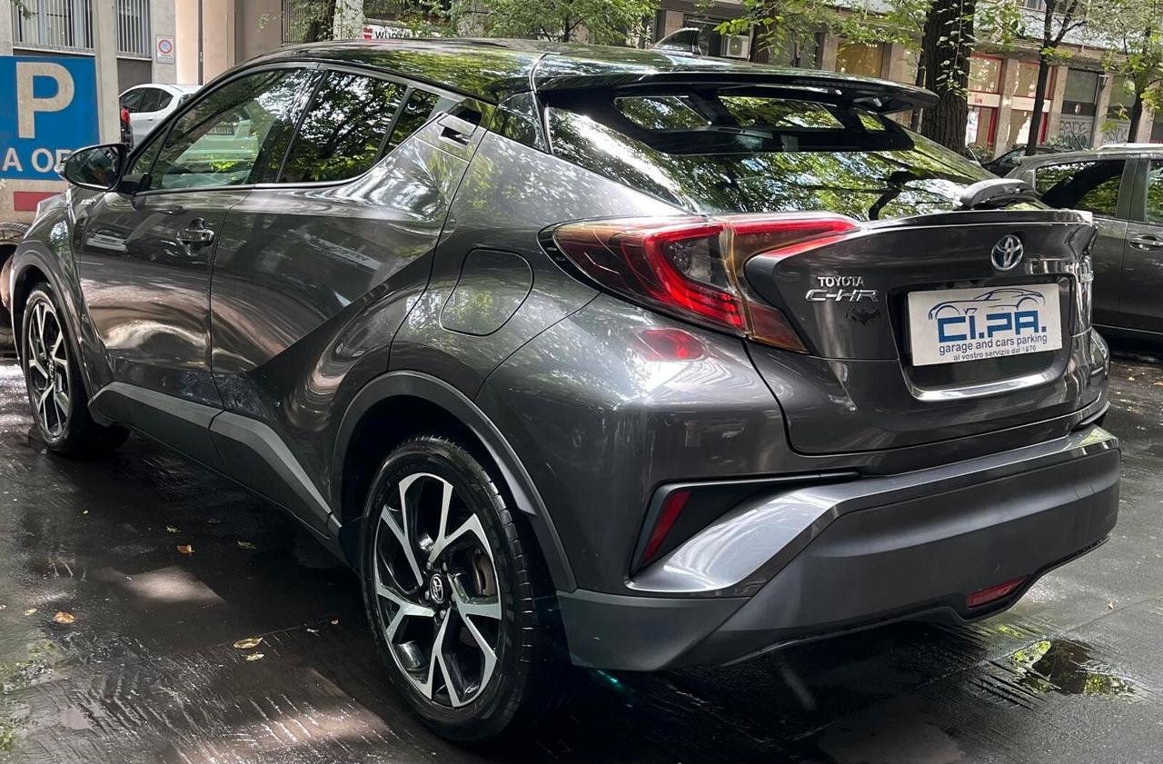 Toyota C-HR 1.8 Hybrid E-CVT Active