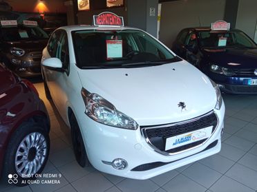 Peugeot 208 1.4 HDi 68 CV 5 porte Allure NEOPATENTATI