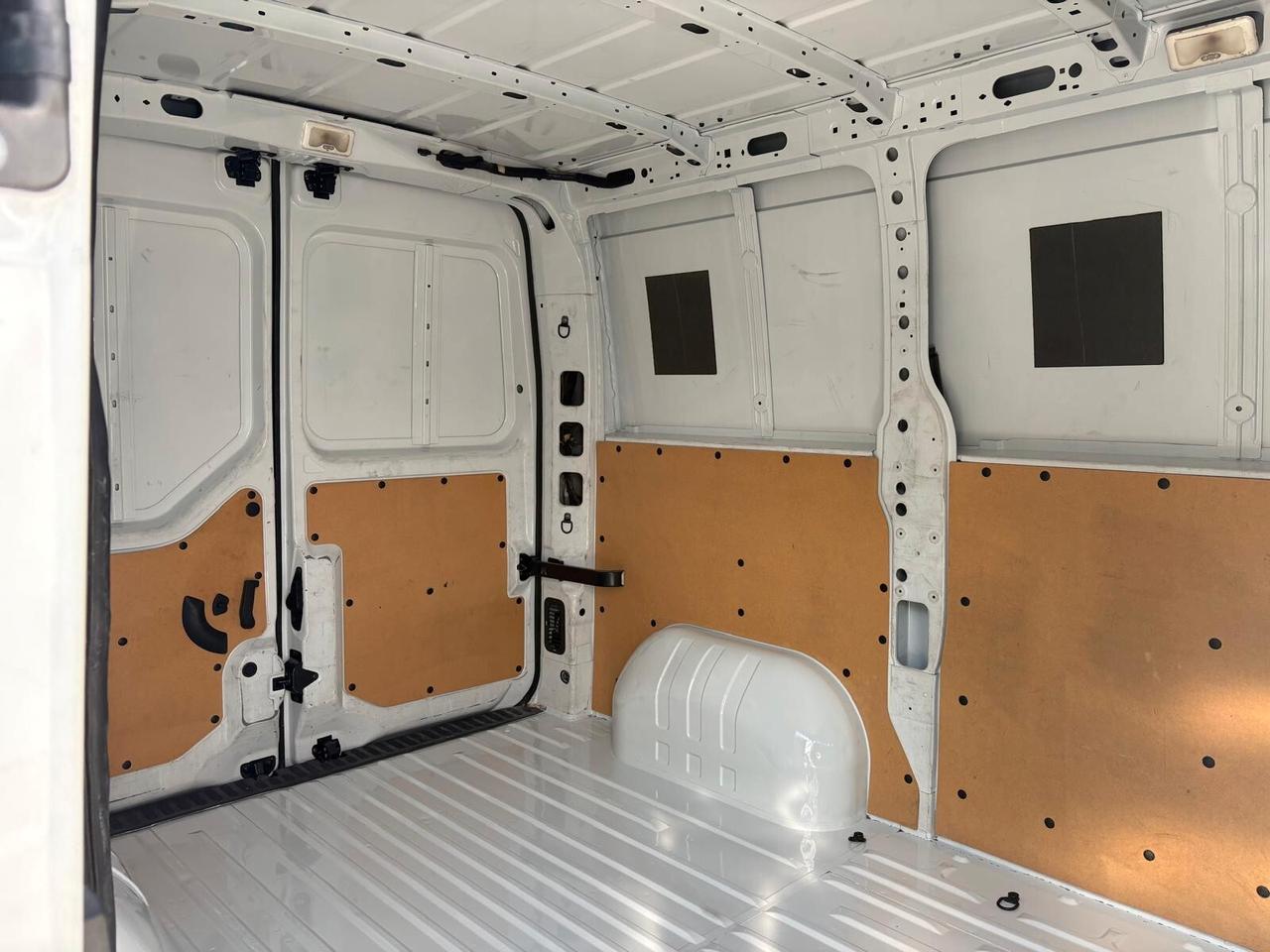 Renault Master 2.3 dCi 136cv L1H1