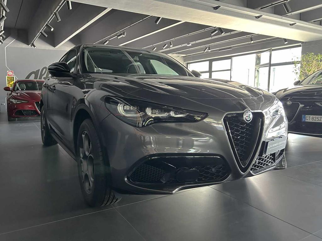 Alfa Romeo Stelvio 2.2 t Sprint Q4 210cv auto