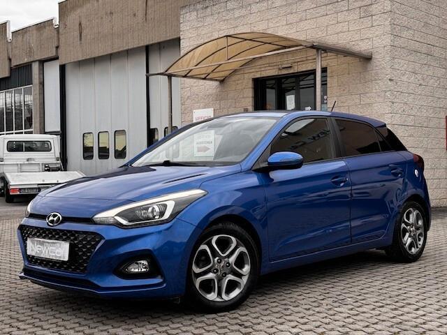 Hyundai i20 1.2 5 porte Econext Blackline gpl