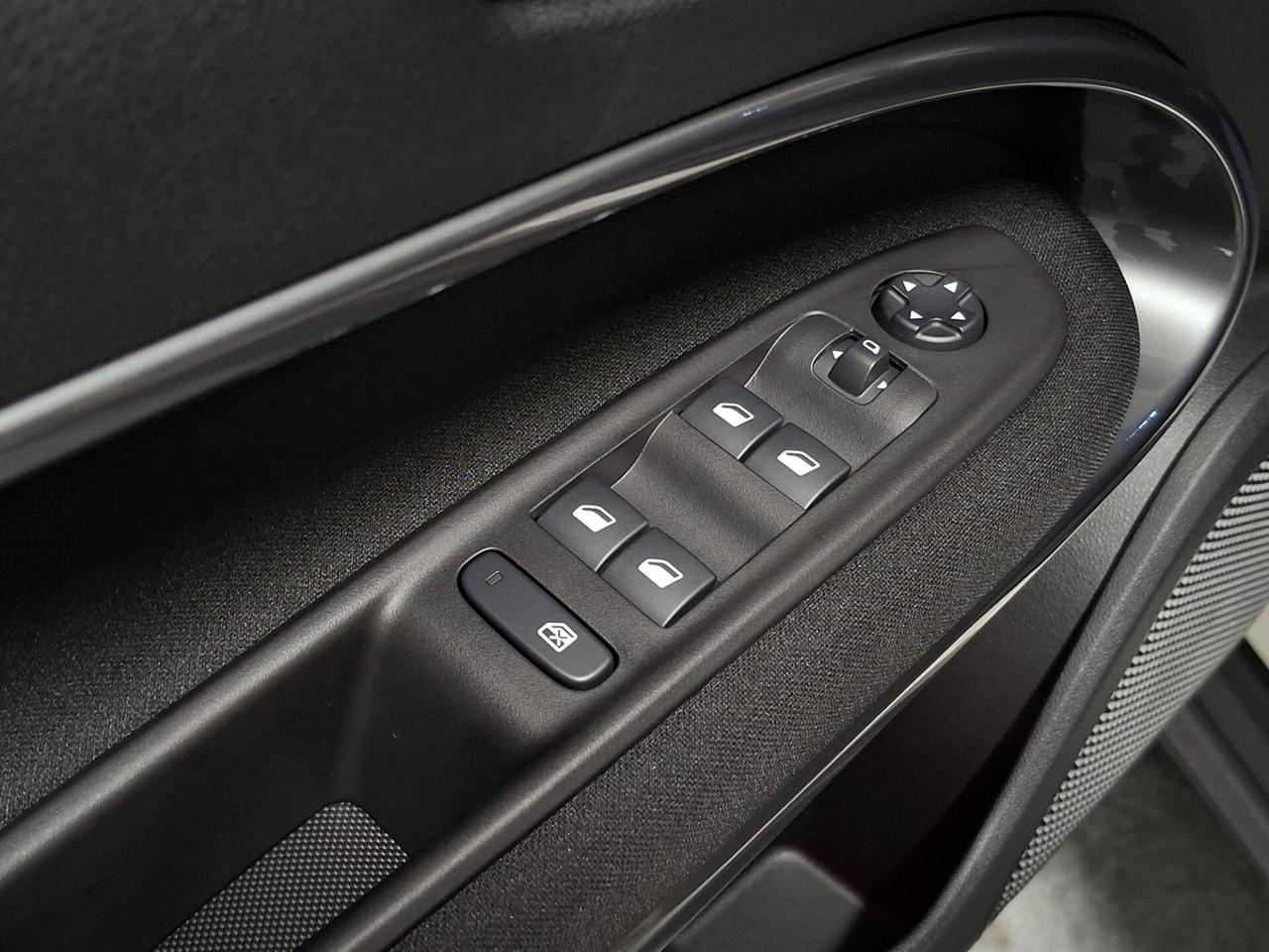 Fiat 600 1200 Turbo mhev Hybrid Icon DCT Km.0