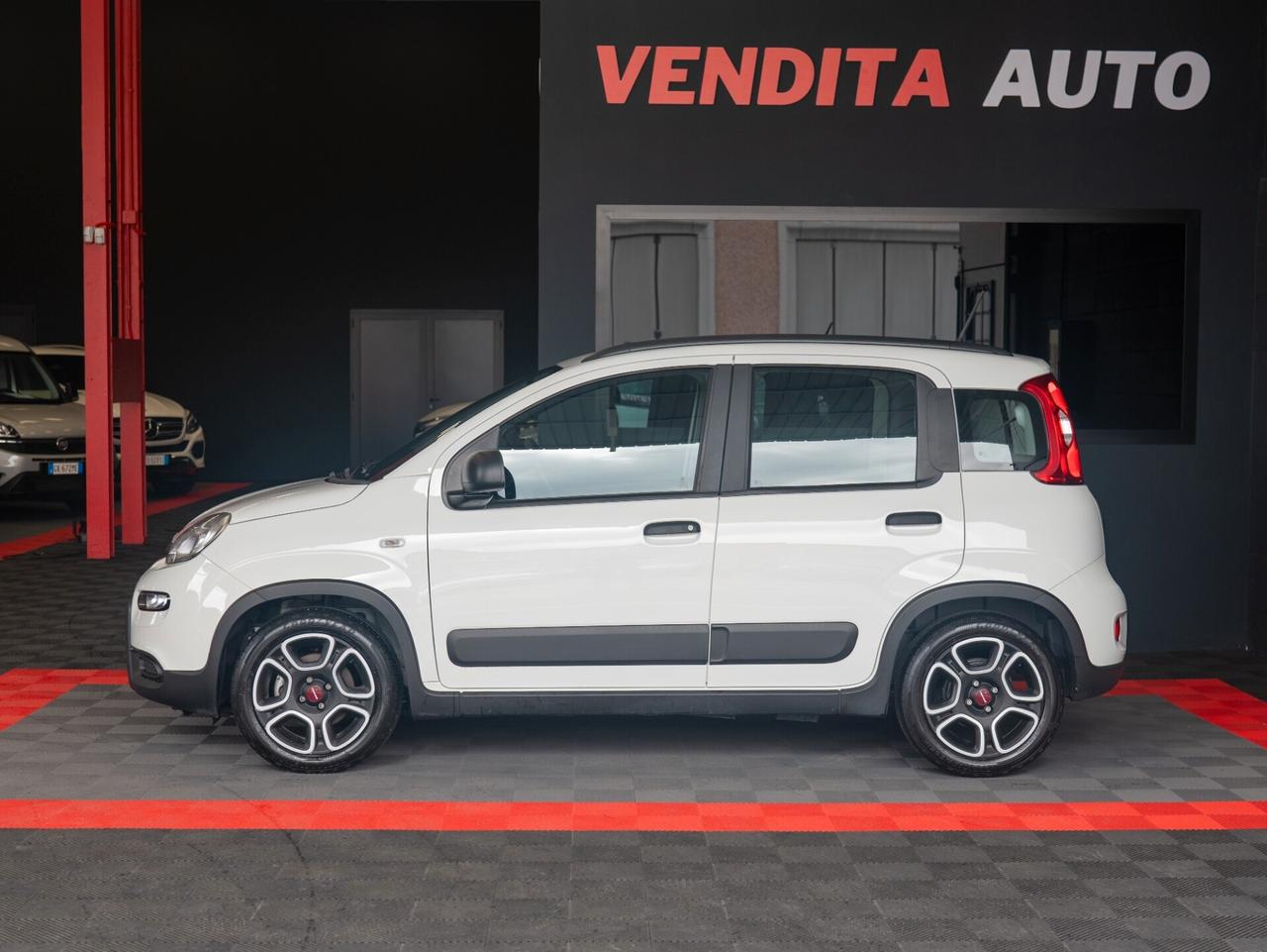 Fiat Panda 1.0 FireFly S&S Hybrid City Life 70 cv