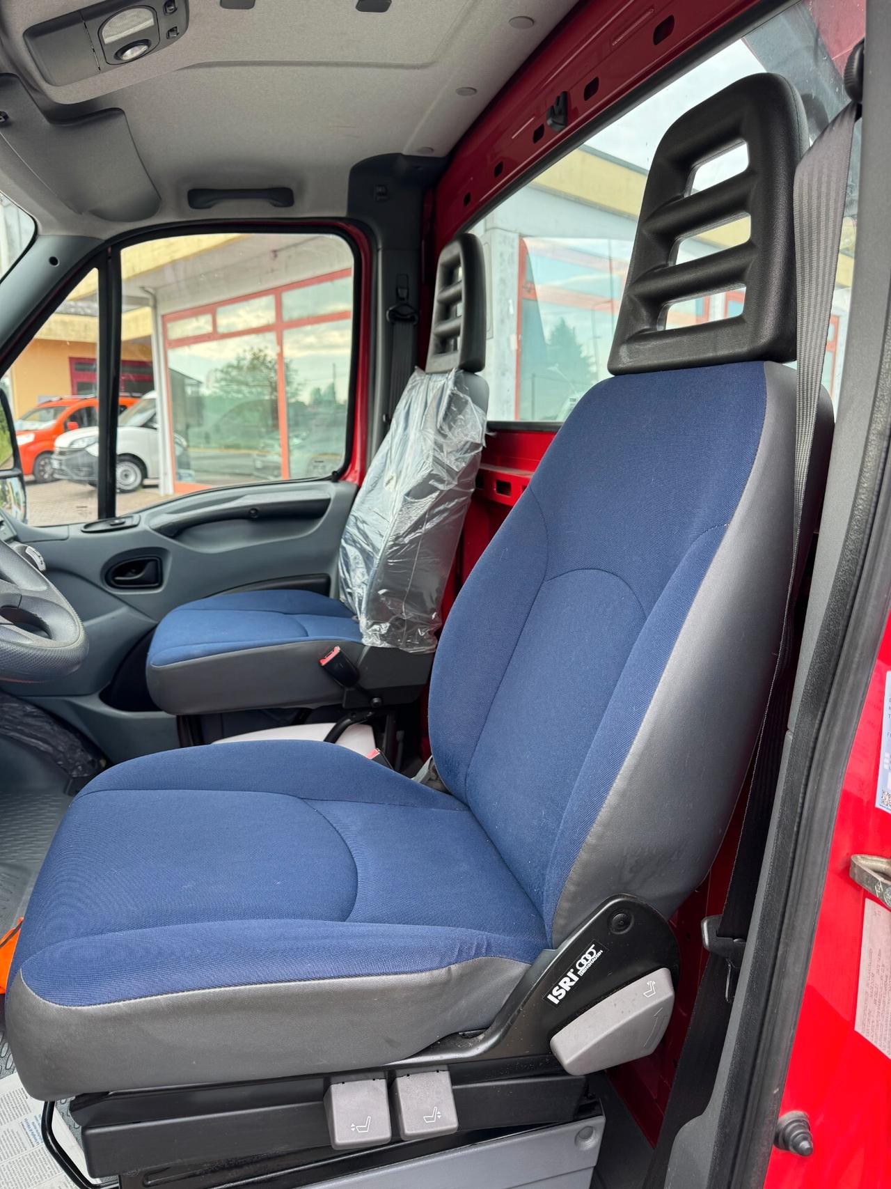 Iveco Daily 35C10 2.3 hpi PM-RG CESTELLO