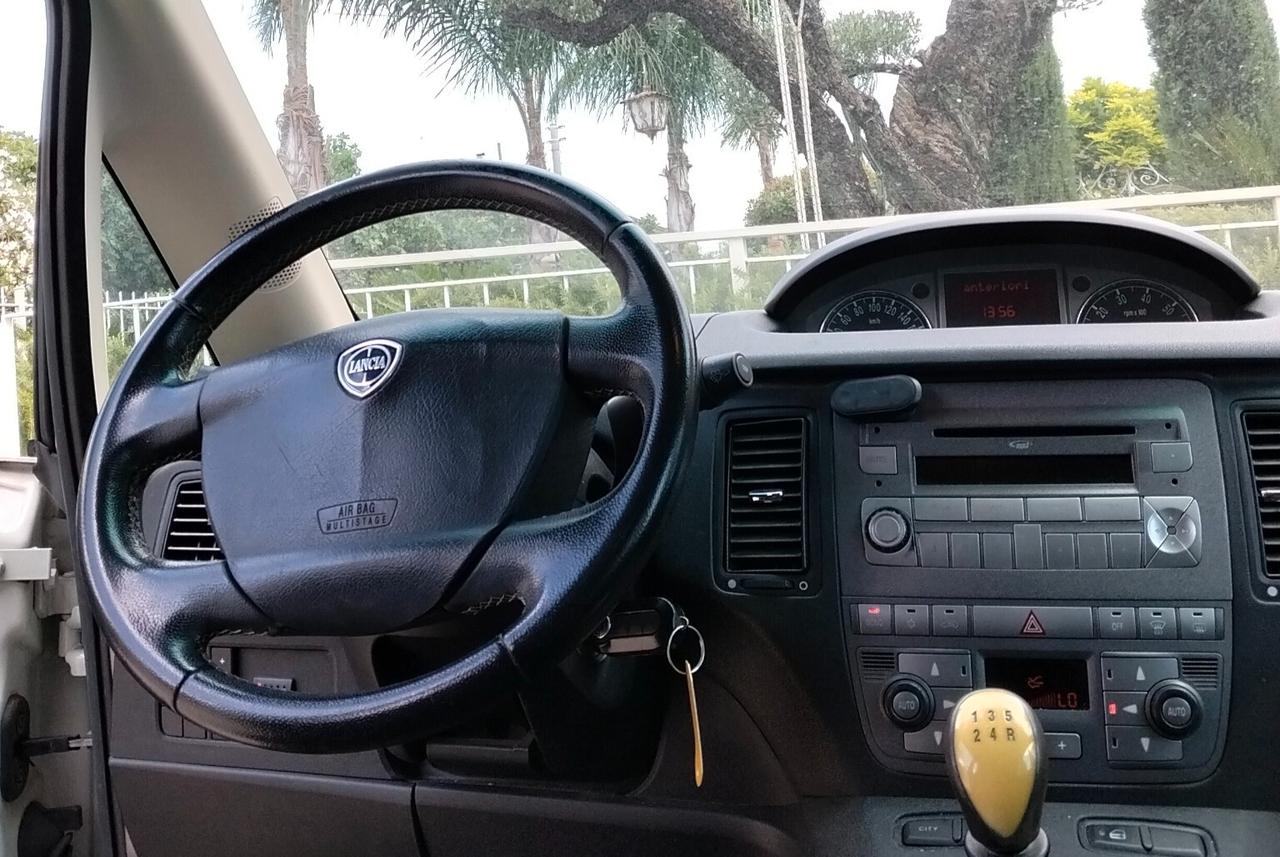 Lancia MUSA 1.4 8V Ecochic (GPL) Diva
