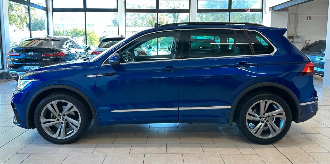 VOLKSWAGEN TIGUAN R-LINE 2.0 TDI DSG *TETTO*LUCI*RADAR*