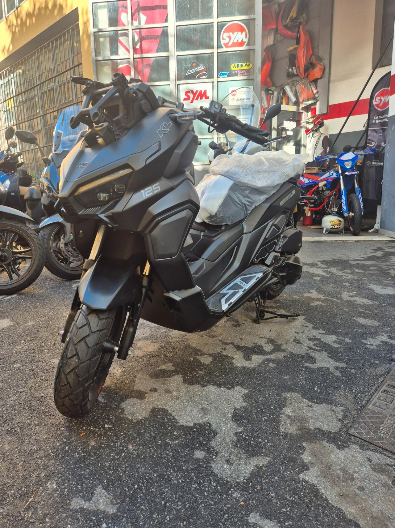 Kl Brera x 125