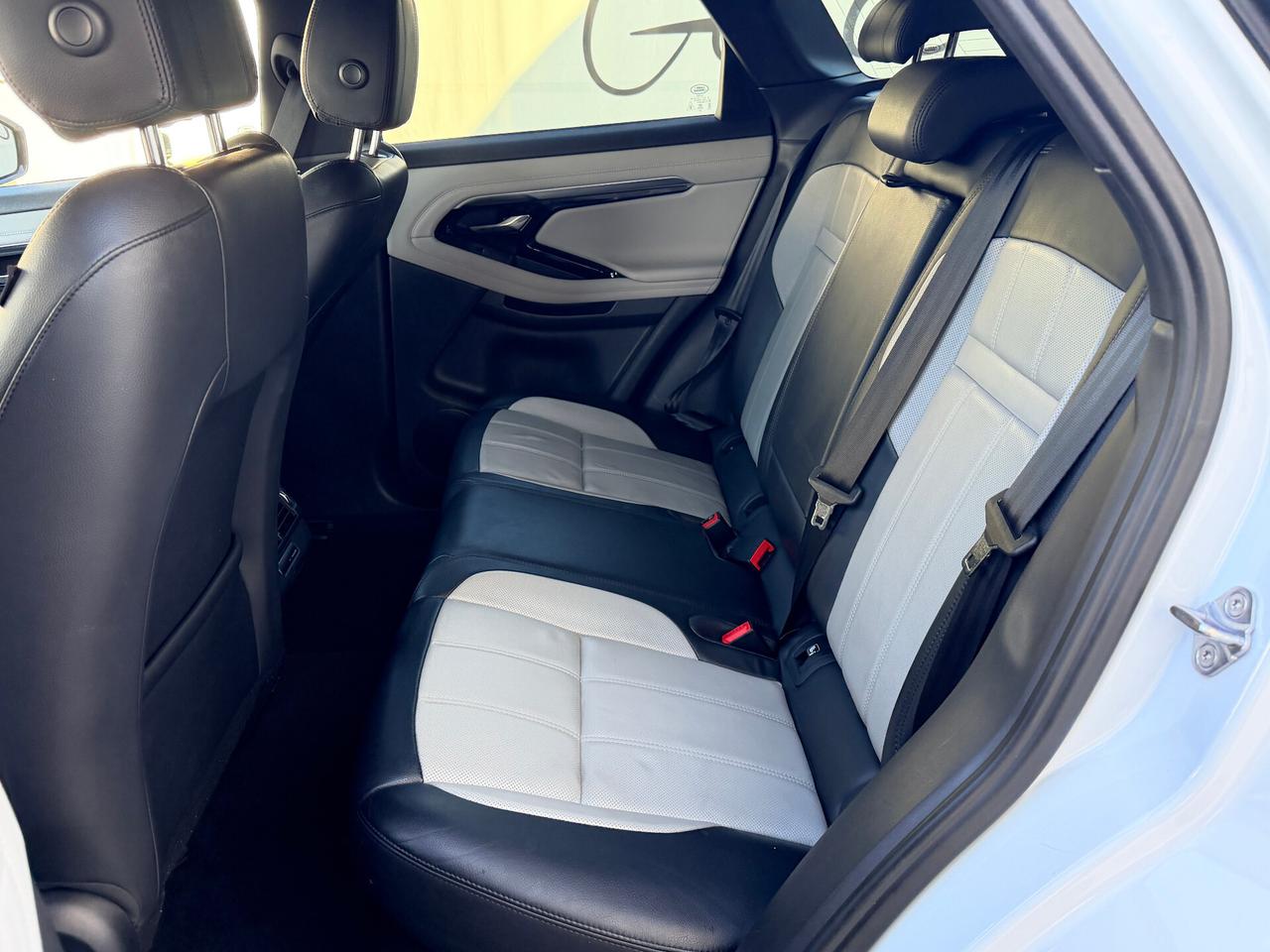Land Rover Range Evoque 1.5 I3 160 CV Auto R-Dynamic