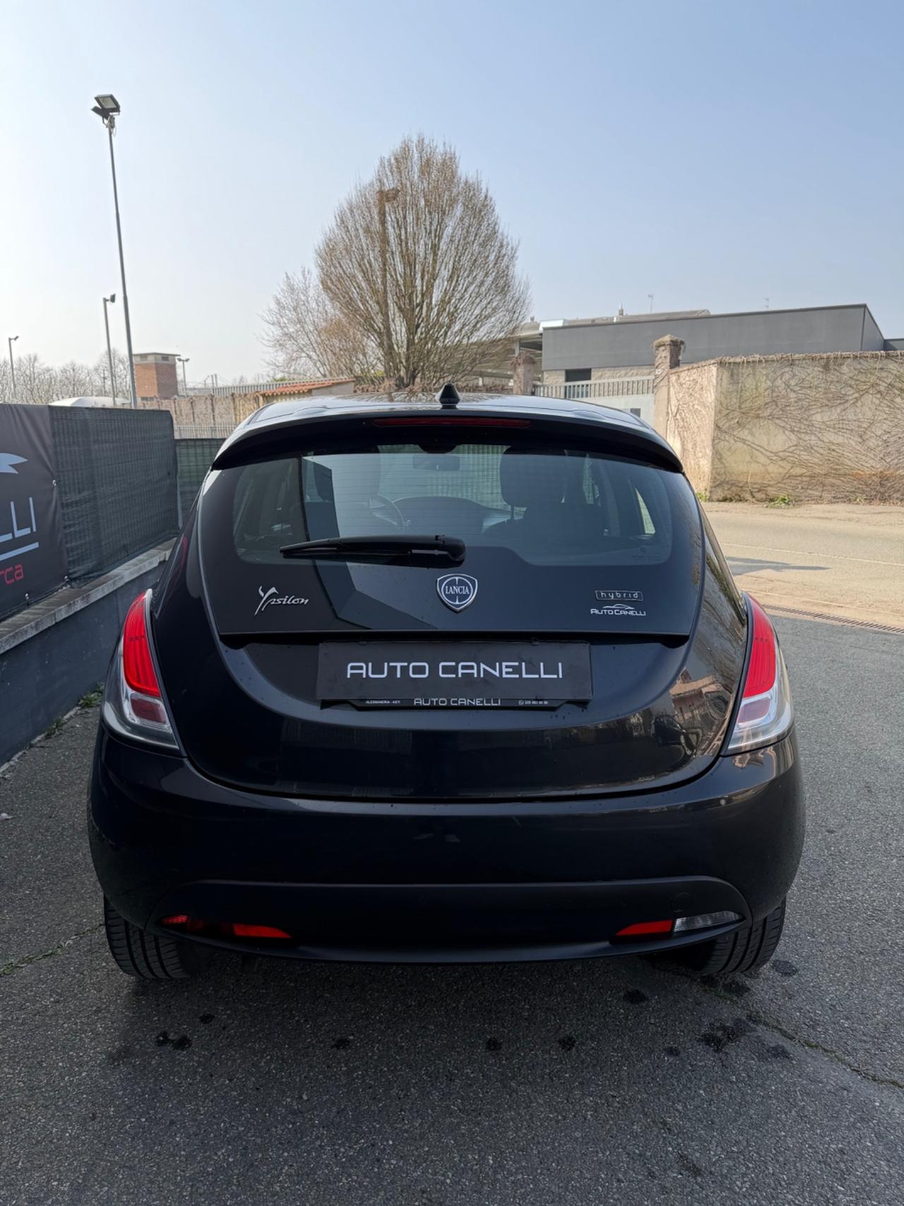 Lancia Ypsilon 1.0 FireFly 5 porte S&S Hybrid Silver Plus PREZZO REALE