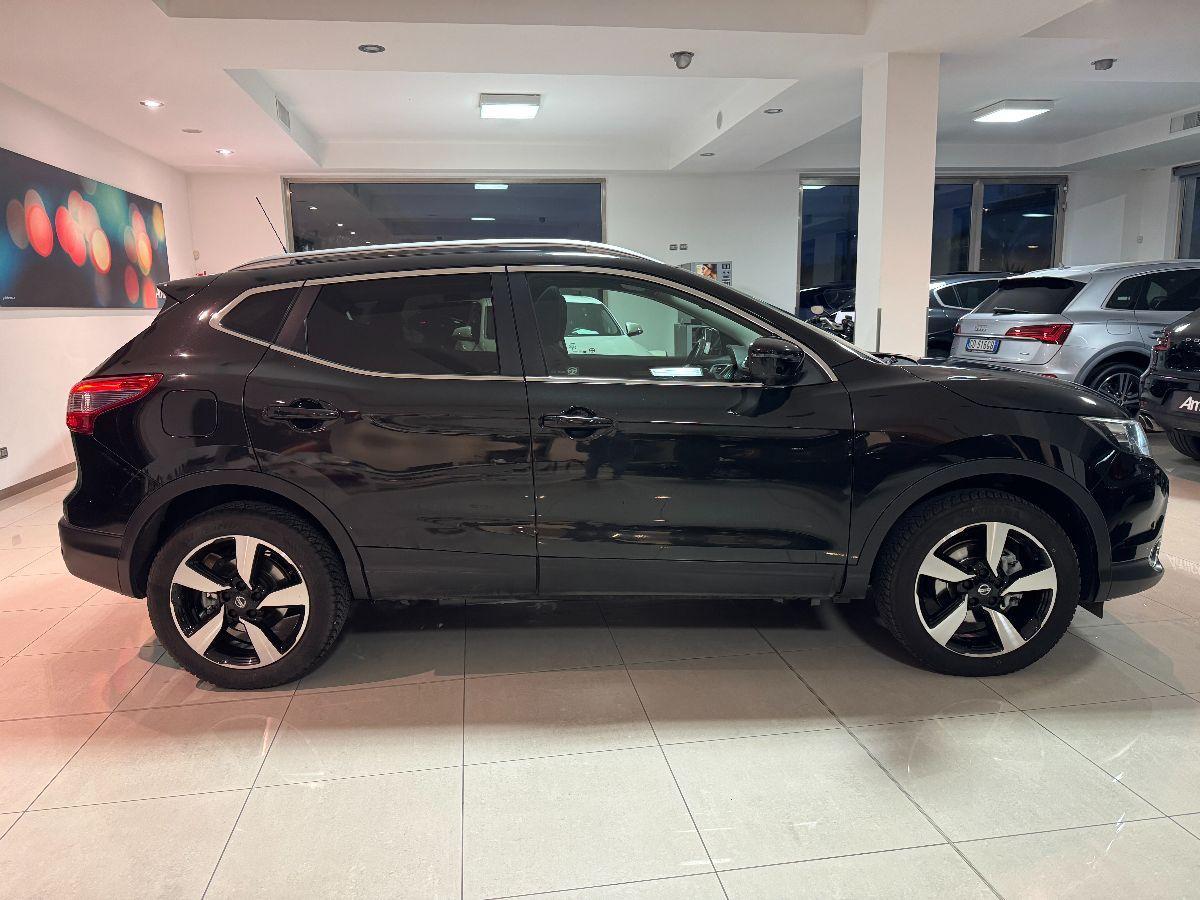 NISSAN Qashqai 1.5 dCi N-Connecta Tetto/Navi/camera