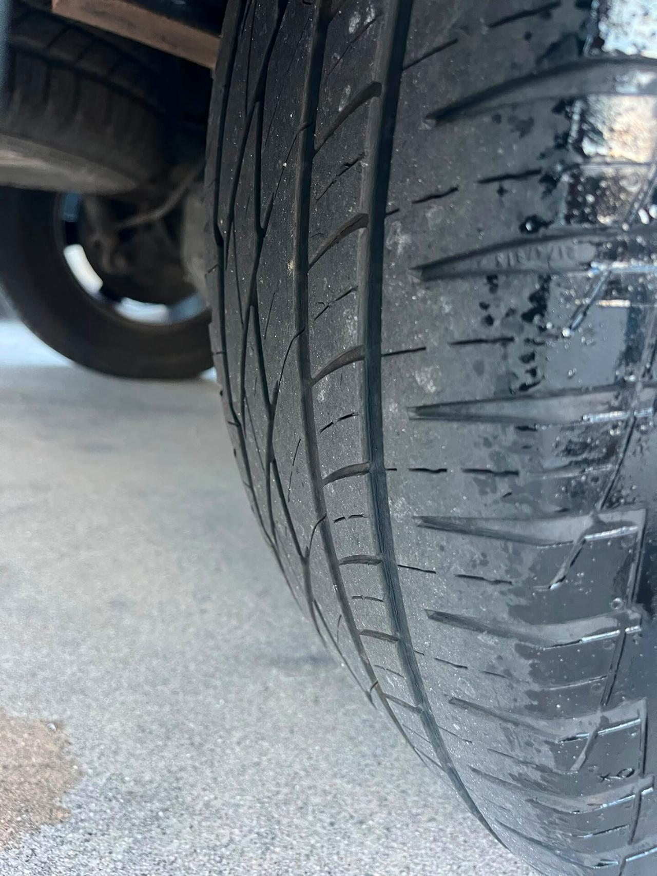 Nissan Navara 2.5 dCi 190CV PLATINUM EVO