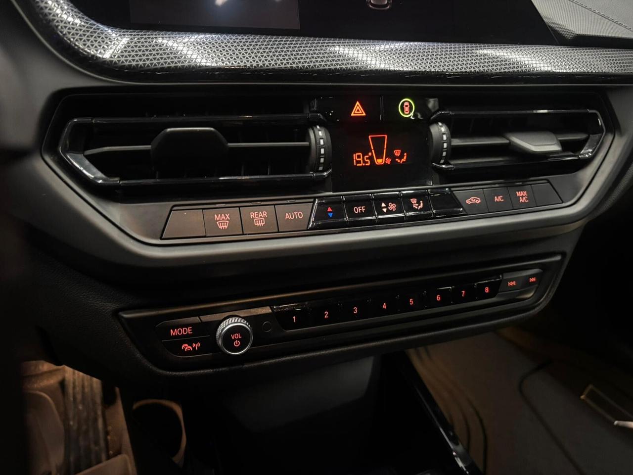 Bmw 116d 5p. Advantage 1.6 116cv