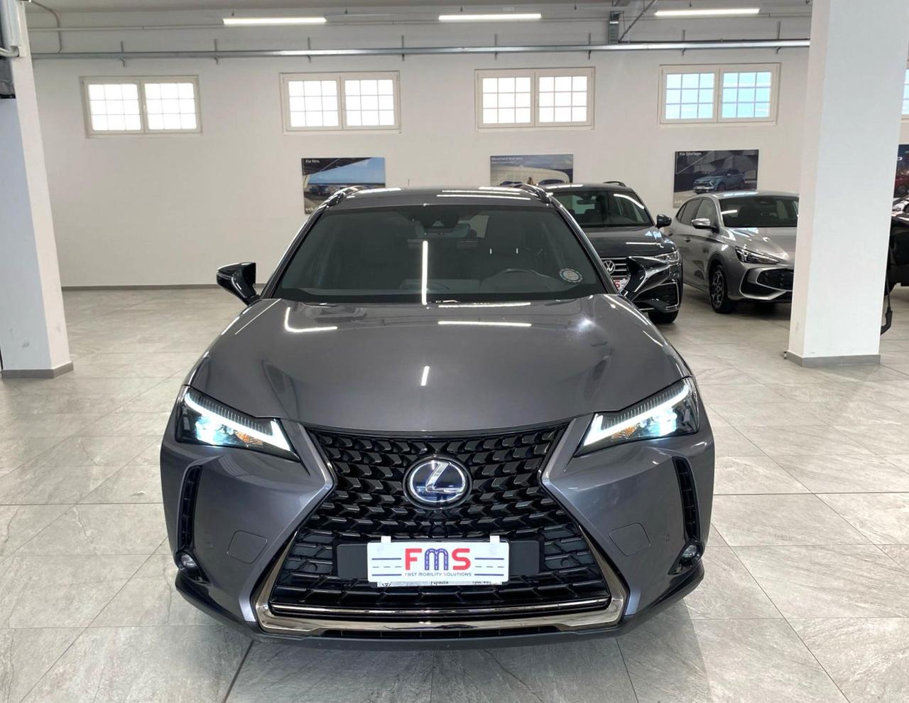 Lexus UX 250h 2.0 Executive 2wd cvt my20