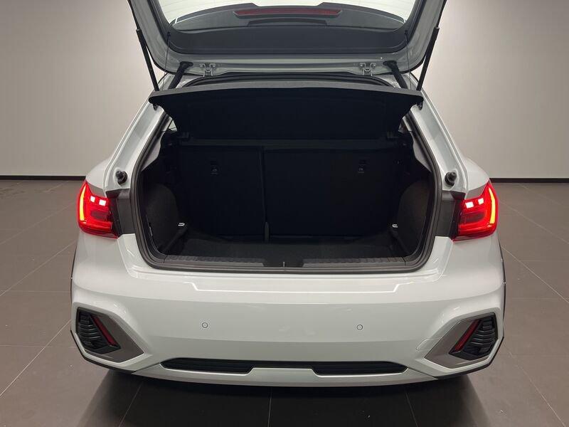 Audi A1 Audi allstreet Business 25 TFSI 70(95) kW(CV) 5-marce