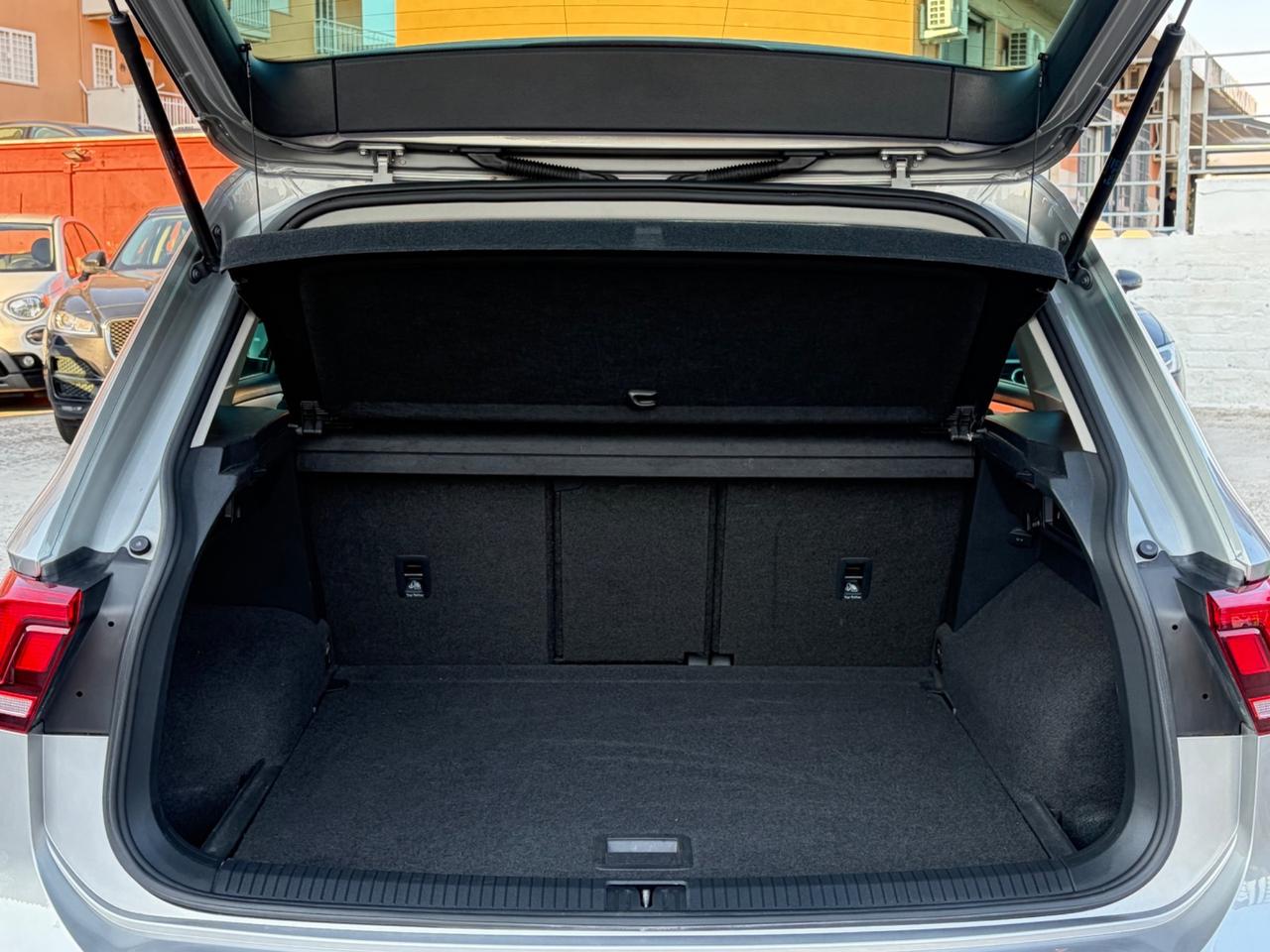 Volkswagen Tiguan 1.6 TDI SCR Business BlueMotion Technology