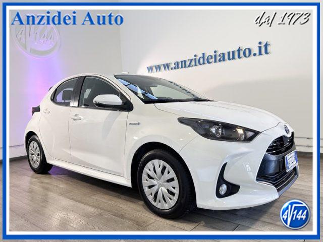 TOYOTA Yaris 1.5 Hybrid 5 porte Business