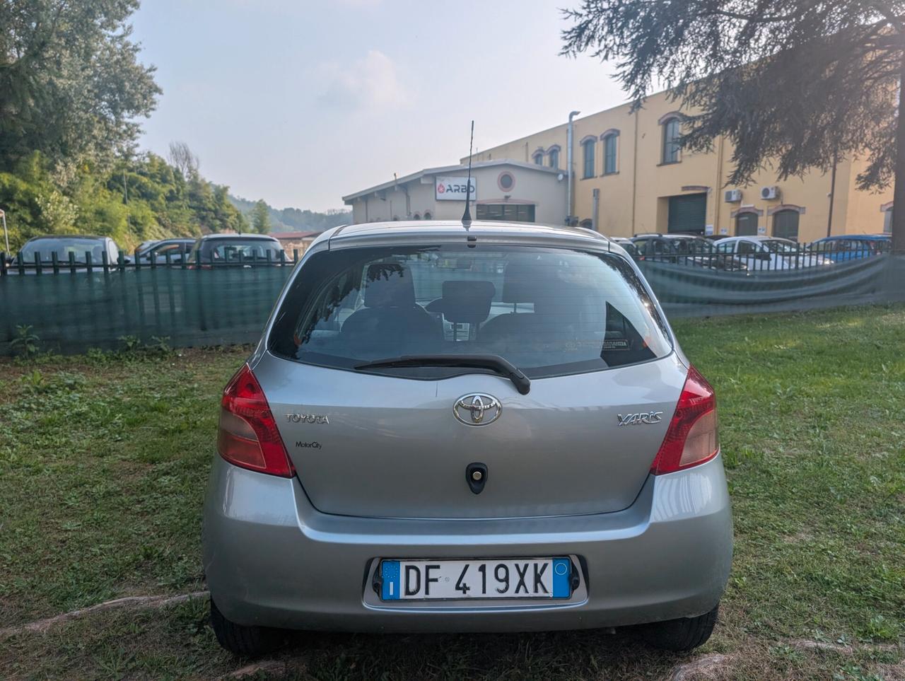 Toyota Yaris 1.3 5 porte Luna UNICO PROPRIETARIO