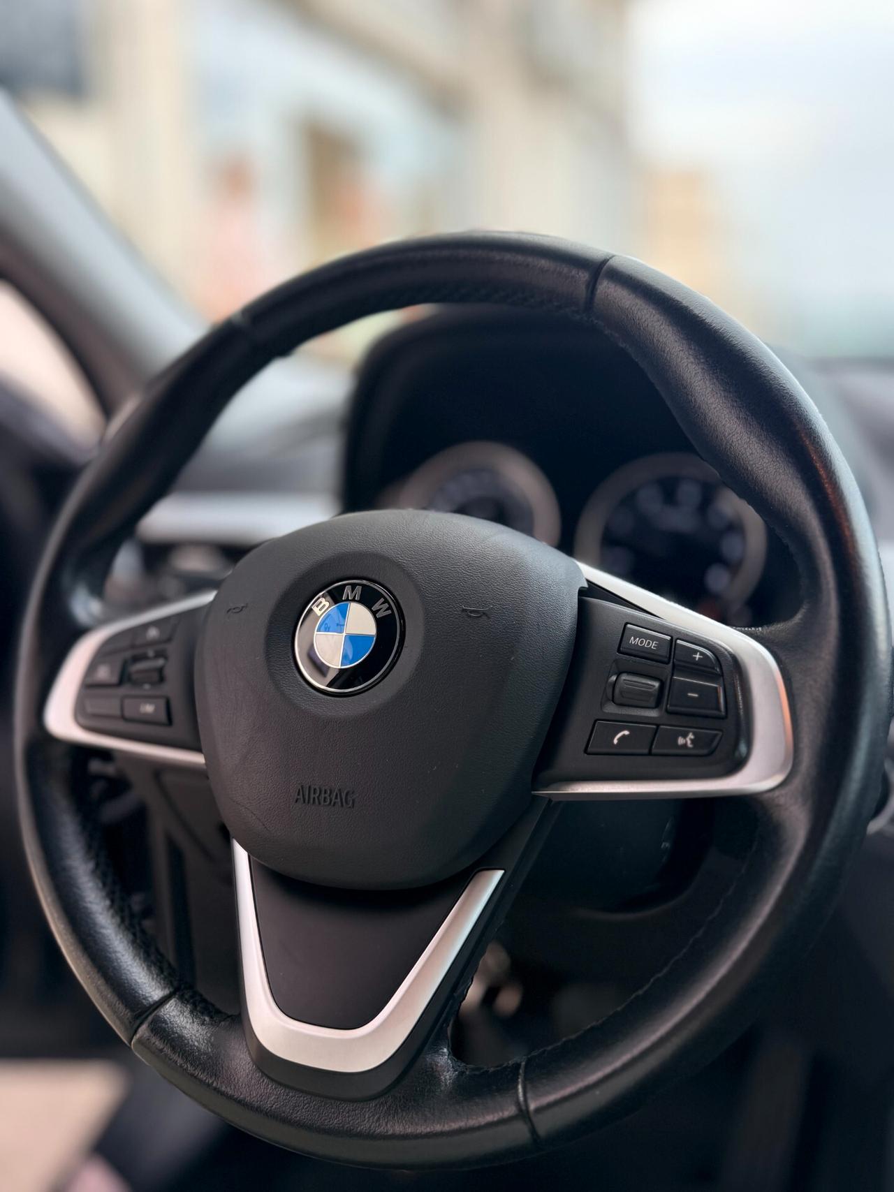 Bmw X2 sdrive18d auto NAVI,ANDROID AUTO,BLUETOOTH,SENSORI DI PARCHEGGIO,BLOCK SHAFT,FULL LED,PORTELLONE AUT