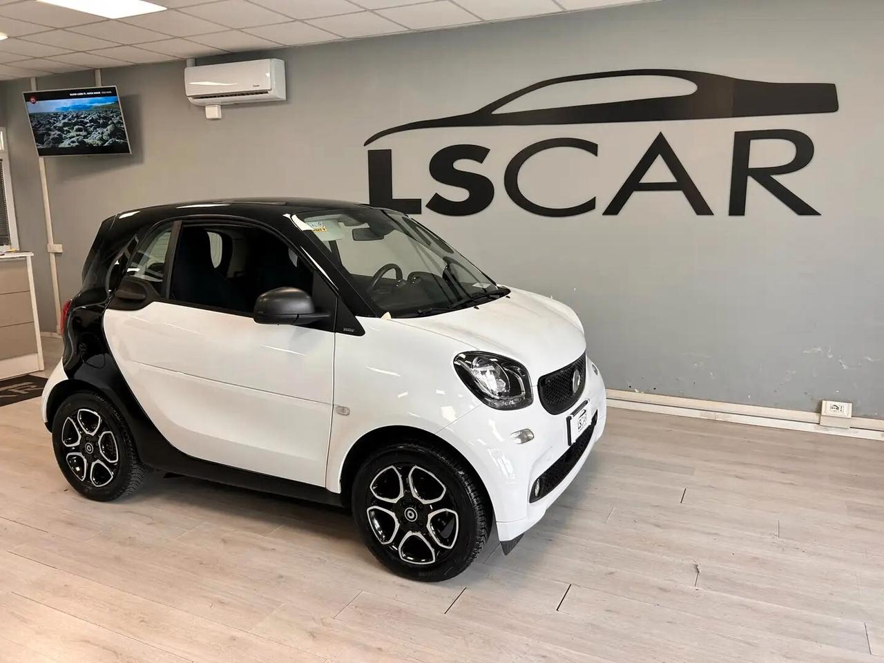 Smart ForTwo 70 1.0 Passion~UniPro~Km e Tagliandi Certificati~Promo Finanziamento~Pronta Consegna