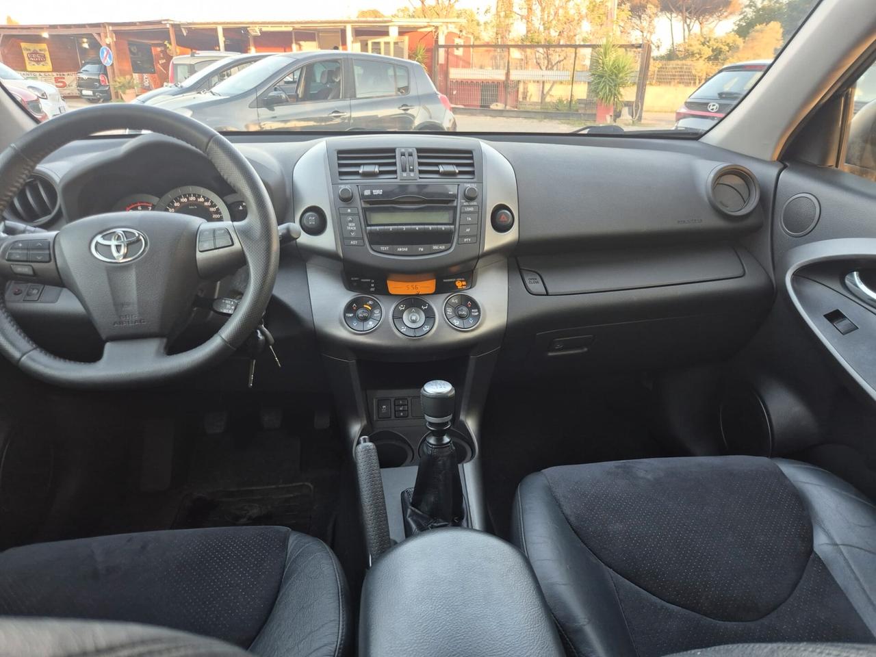 Toyota RAV 4 RAV4 2.2 D-4D 150 CV DPF Exclusive