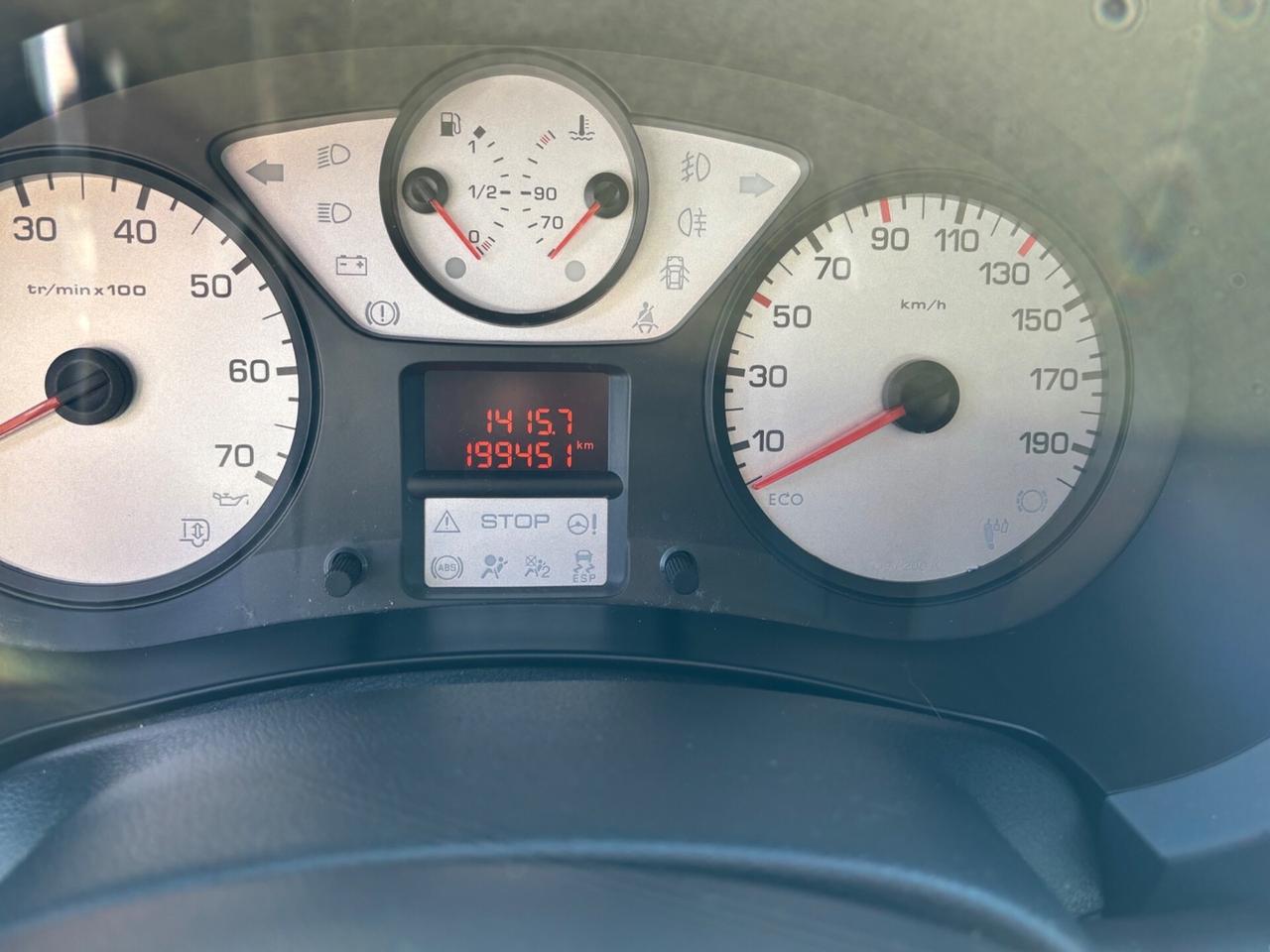 Peugeot Partner Tepee 1.6 HDi 92CV Outdoor