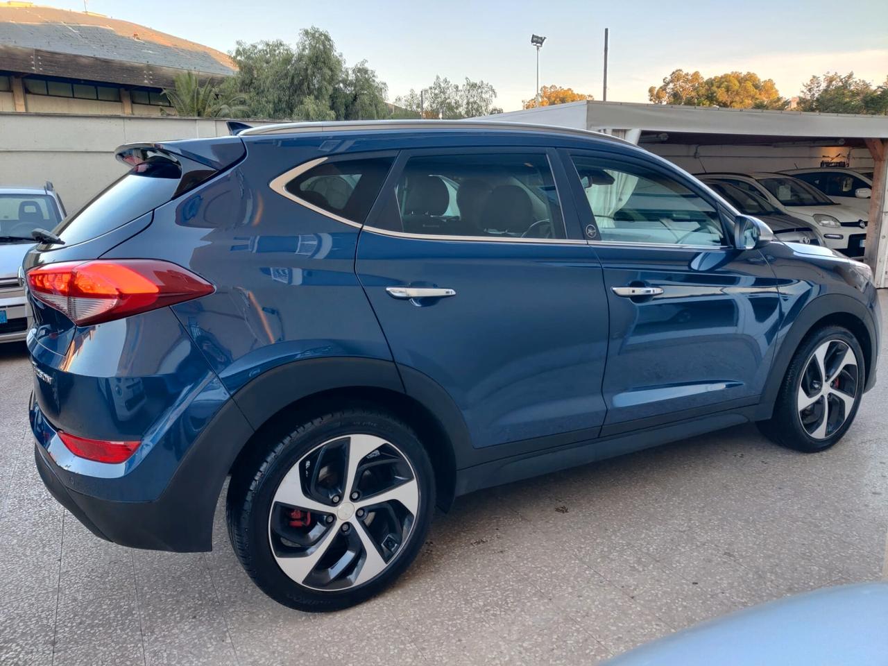 Hyundai Tucson 1.7 Diesel FULL