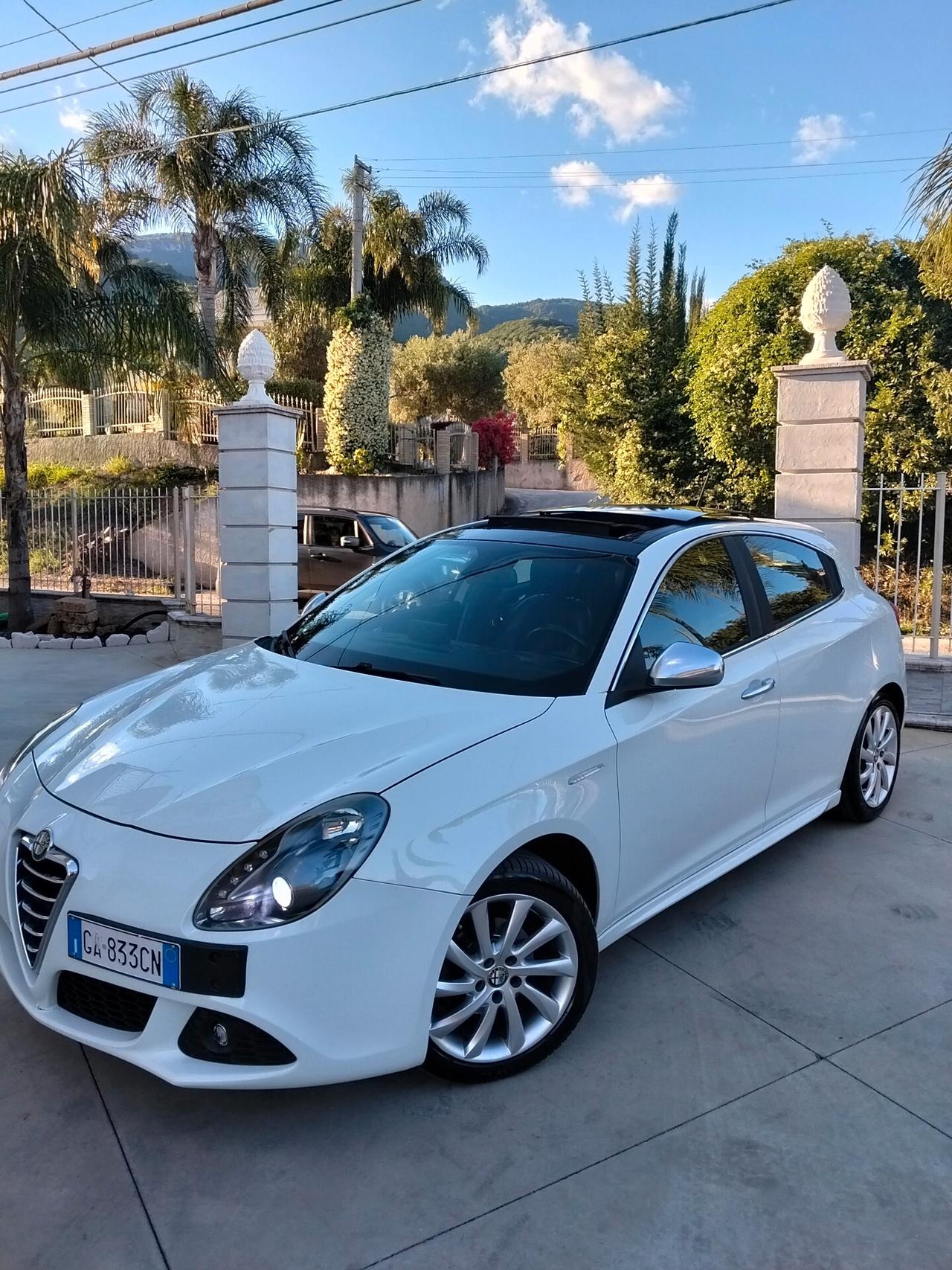 Alfa Romeo Giulietta 1.6 JTDm-2 105 CV Distinctive