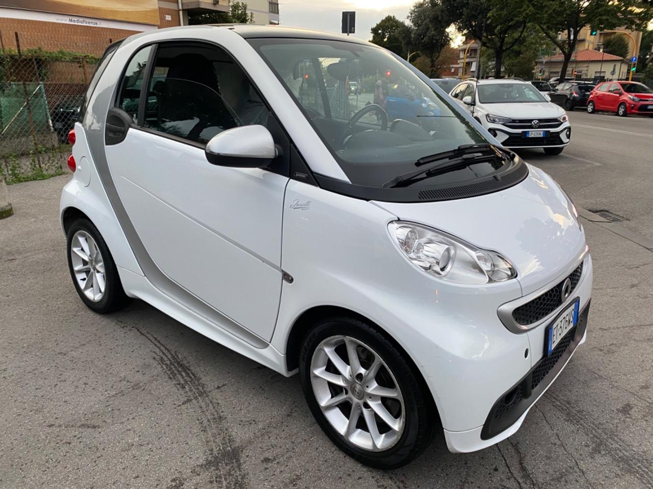 Smart ForTwo 1000 52 kW MHD coupé passion 2924