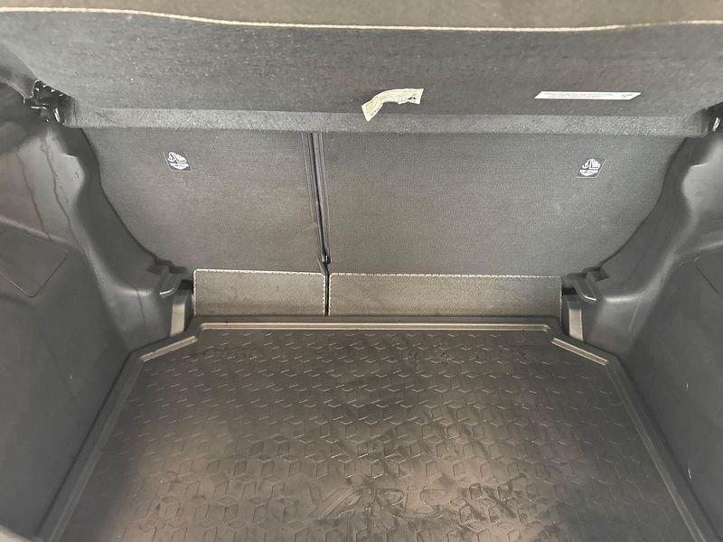 Toyota Yaris Yaris 1.5h Style