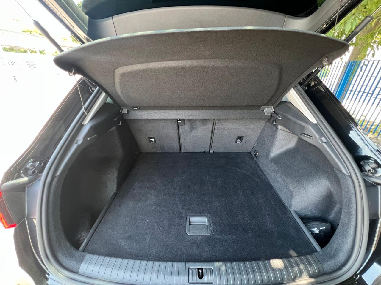 Audi Q3 35 TDI Business Advanced