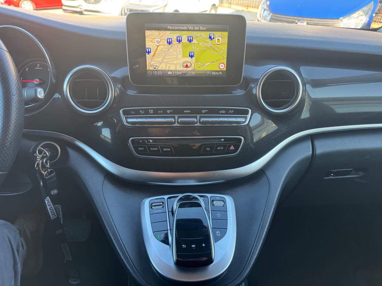 Mercedes-benz V 220 d 4Matic Executive Extralong