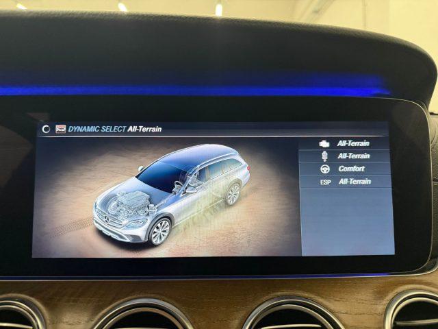 MERCEDES-BENZ E 220 d S.W. 4Matic Auto Premium All-Terrain